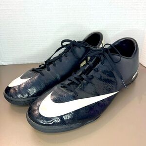 Nike Men’s Mercurial Size 14 Sneaker Soccer Shoes 2013 Black with White Logo
